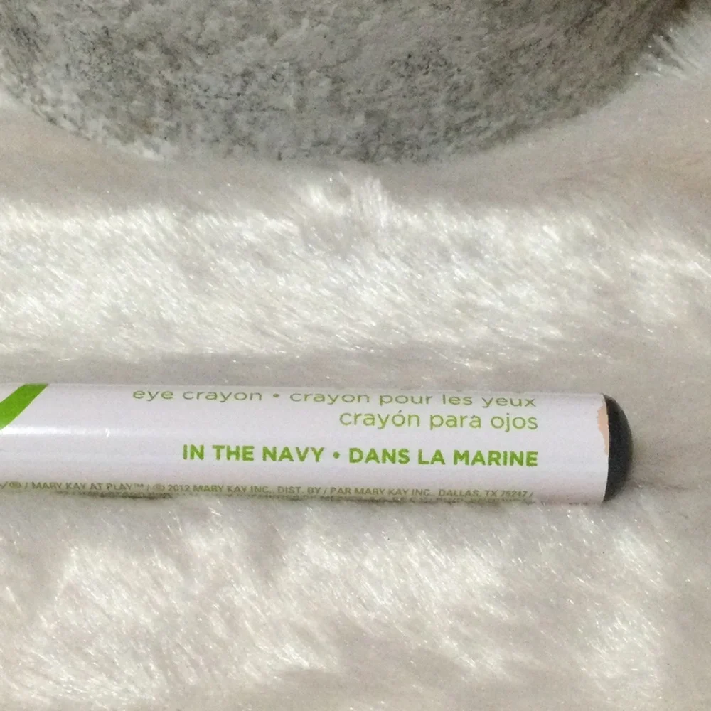 Mary Kay In The Navy Eye Crayon